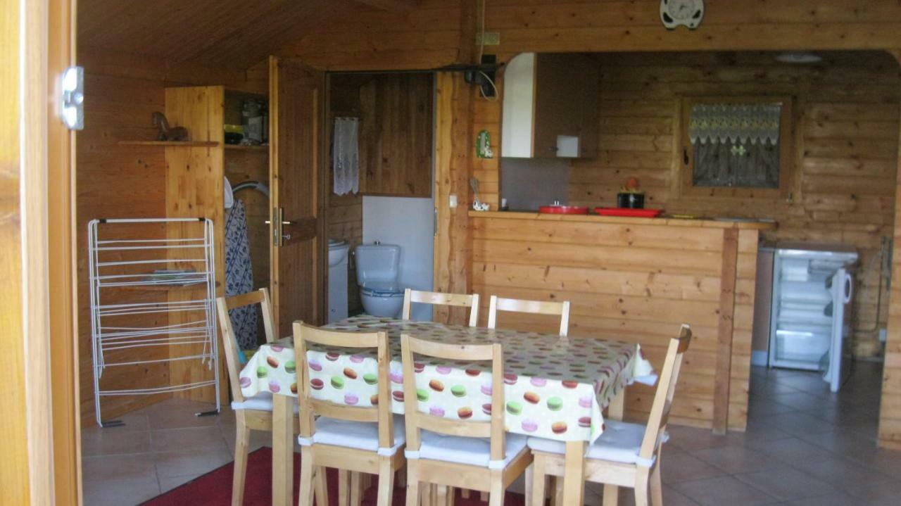 Des Grands Prés Hébergement de vacances Gercourt-et-Drillancourt